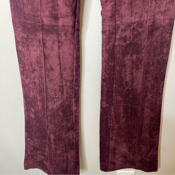 Blank NYC New Bordeaux Faux suede Flare pants - Picture 2 of 11